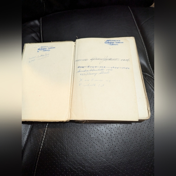 Vintage mid century General Science Grade 10 School book. Fair Condition  . - Picture 5 of 15